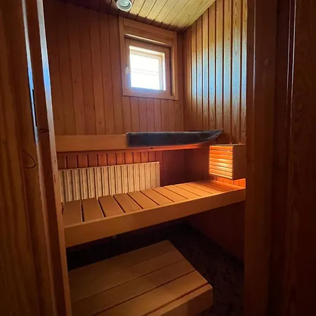 Apartment With Sauna And Private Parking Apartment *